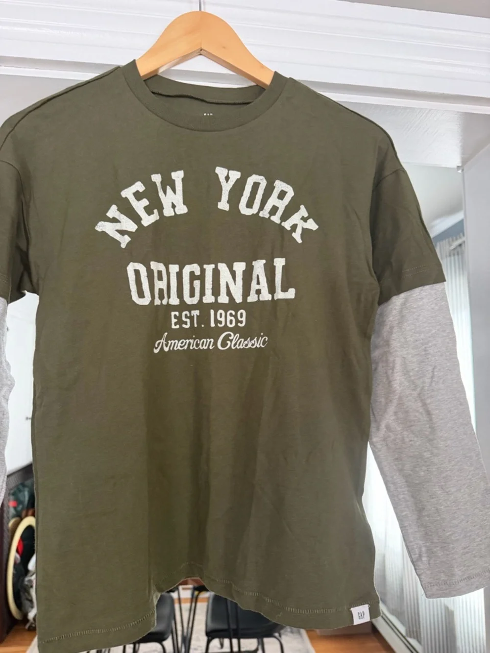 GAP Olive Green Long Sleeve Tee with Gray Layered Sleeves 100% cotton